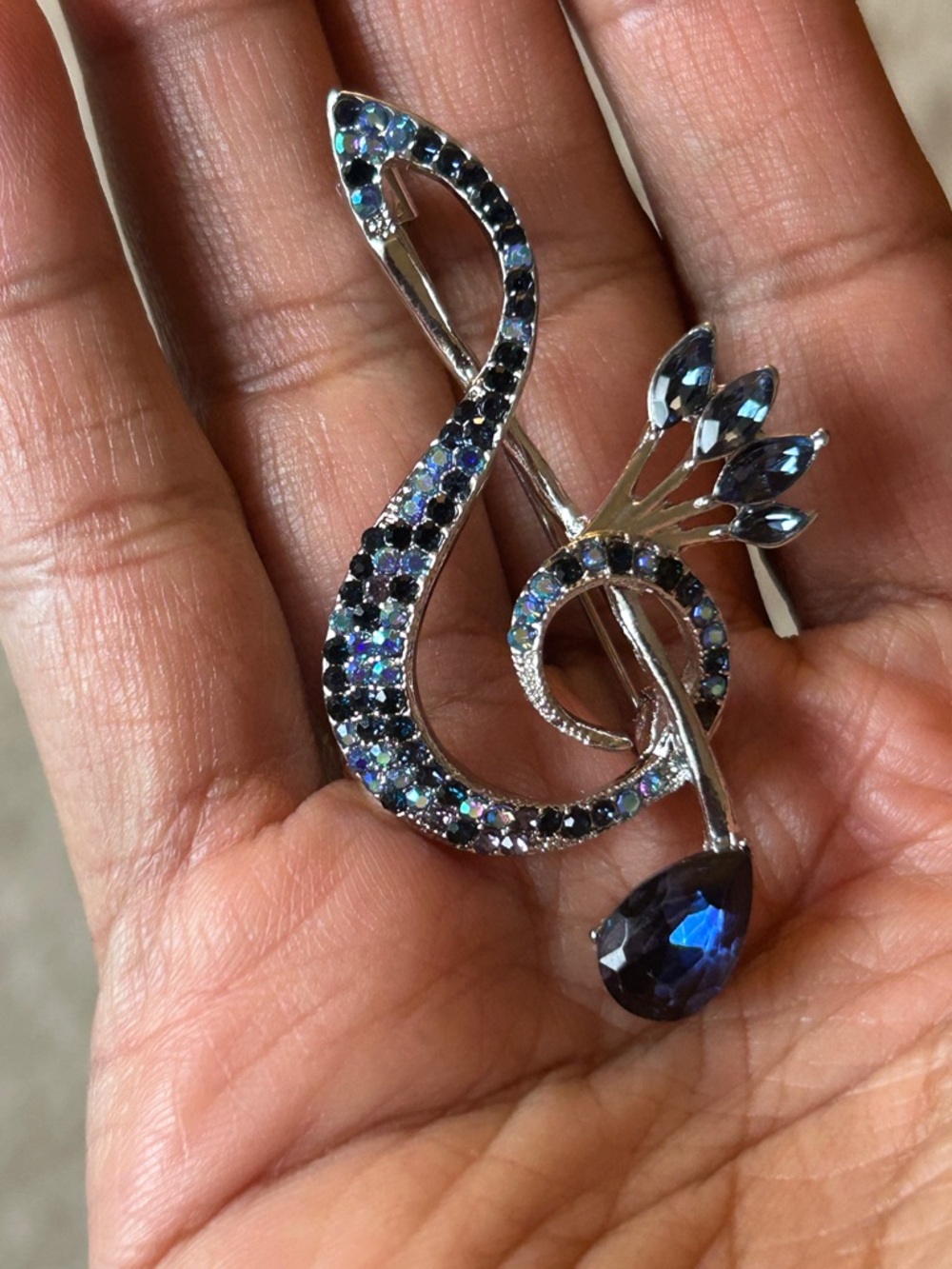 Blue Crystal Treble Clef Brooch - Women's Jewelry